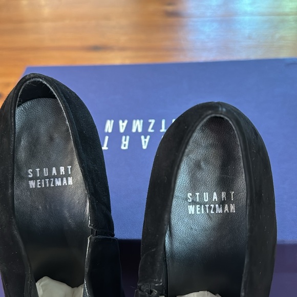 Stuart Weitzman Spiffymuse black suede booties. Size 6 1/2 - Picture 5 of 7